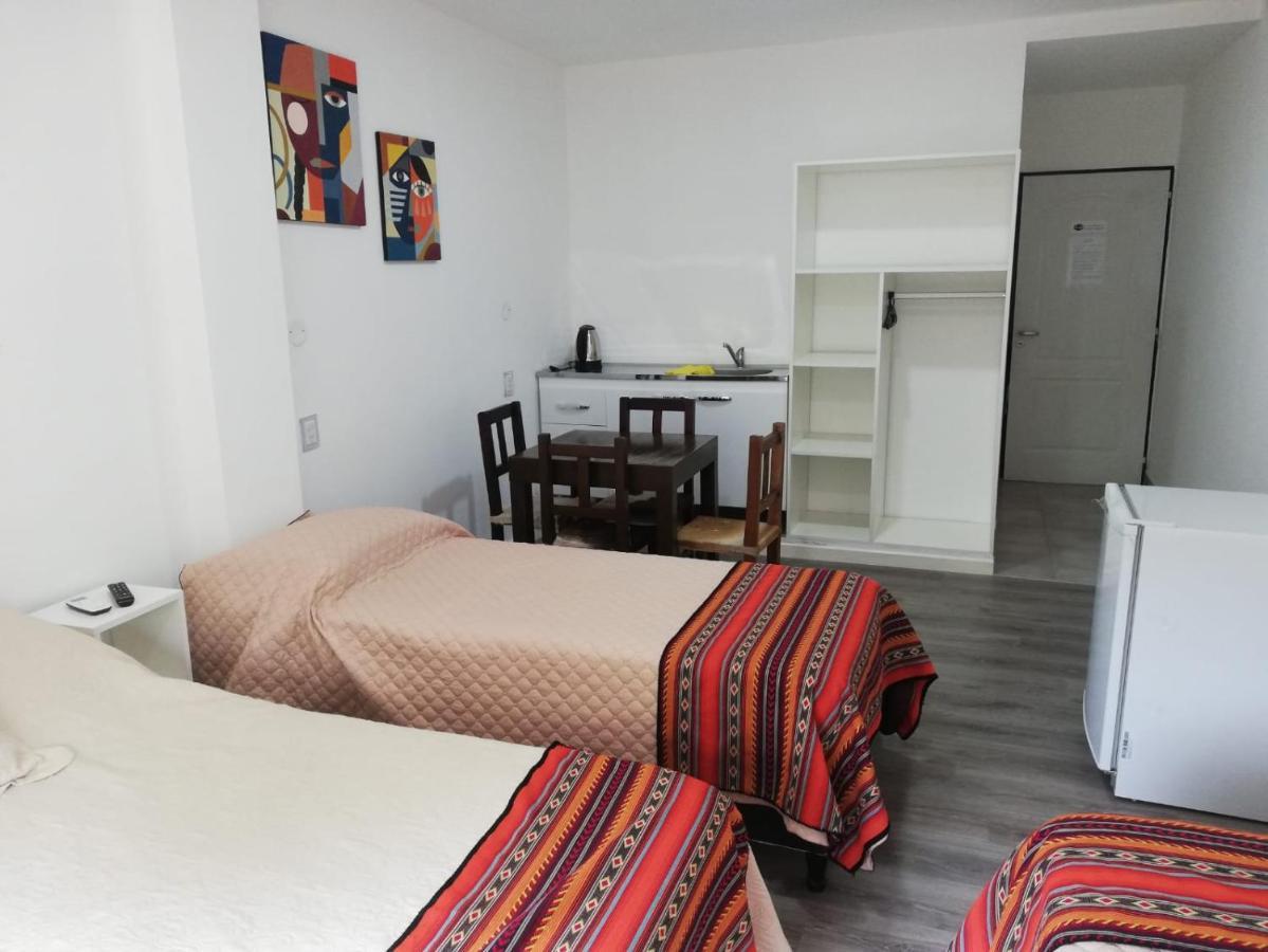 Guest House Салта Екстериор снимка