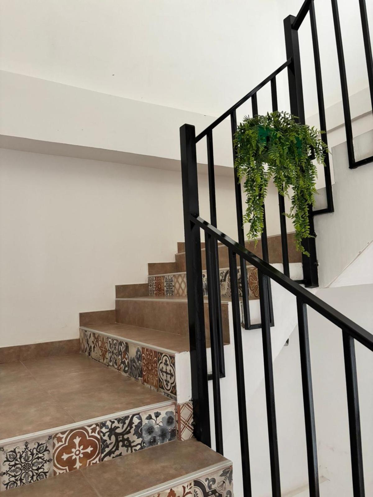 Guest House Салта Екстериор снимка