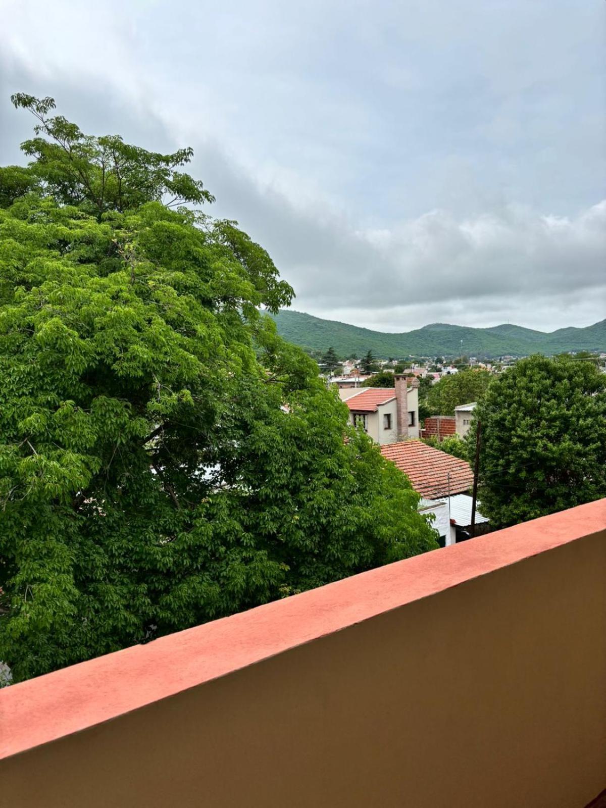 Guest House Салта Екстериор снимка