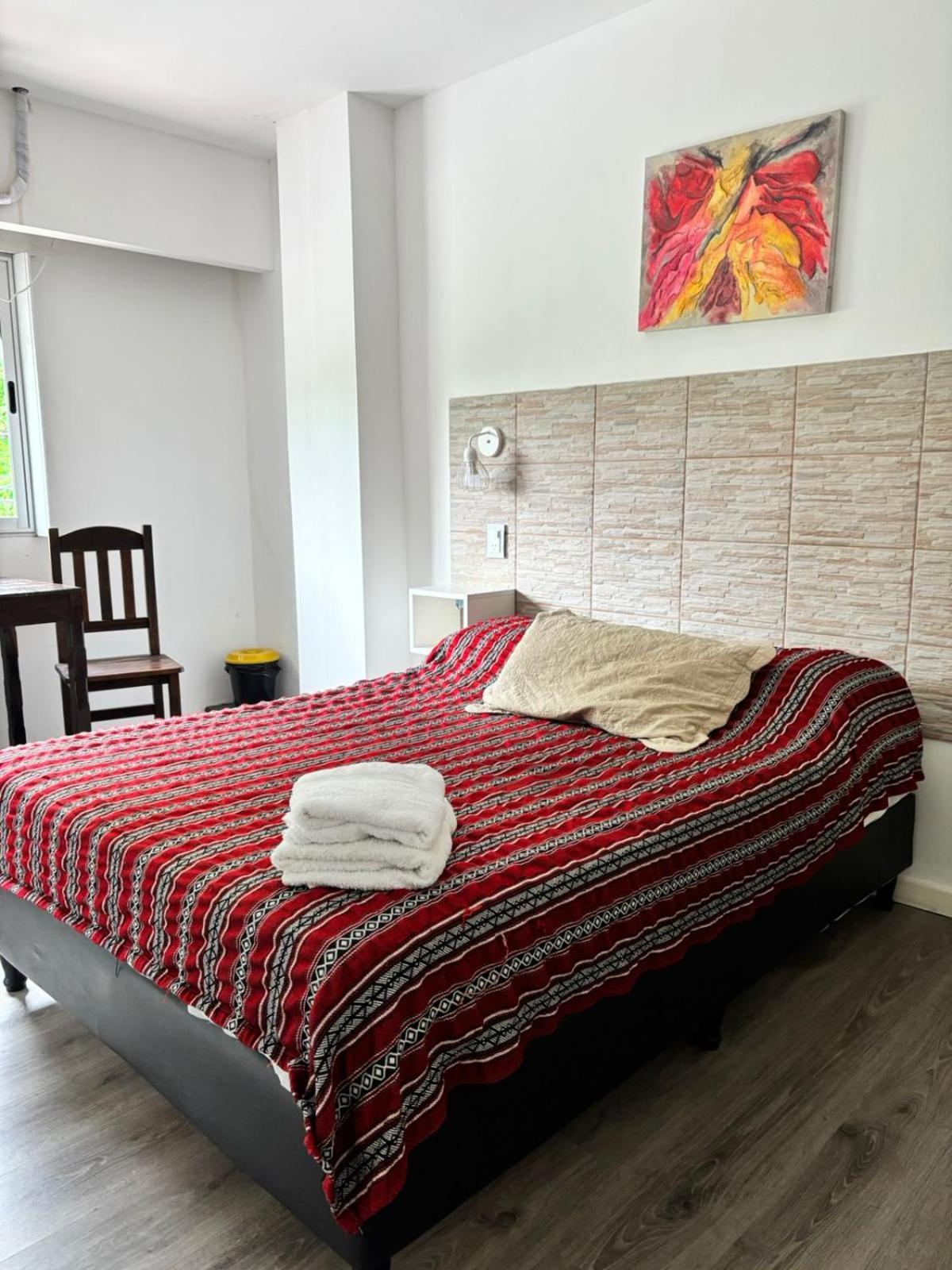 Guest House Салта Екстериор снимка